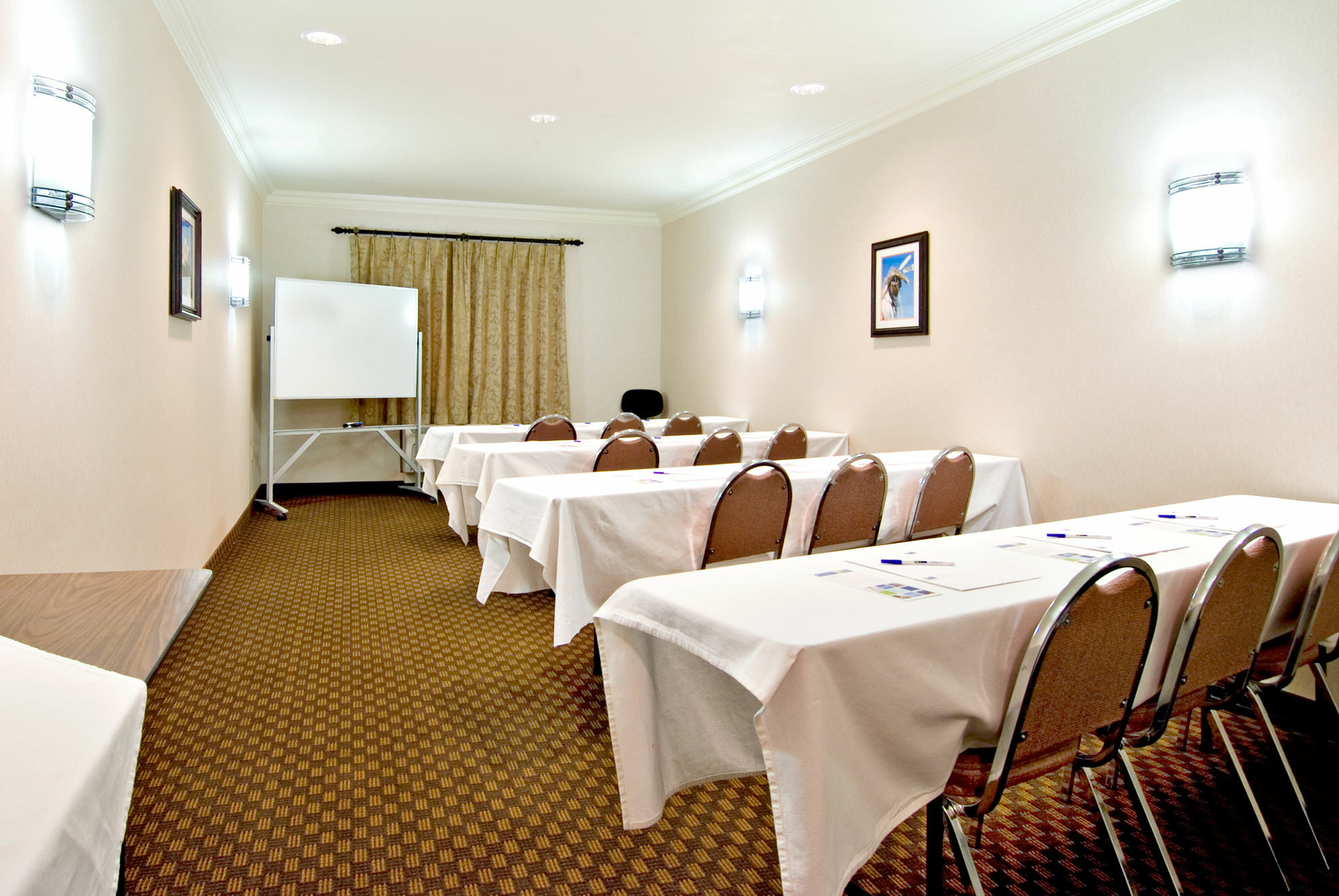 Holiday Inn Express And Suites Klamath Klamath Falls Luaran gambar